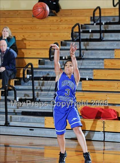 Thumbnail 1 in Redwood Christian vs. Santa Ynez photogallery.