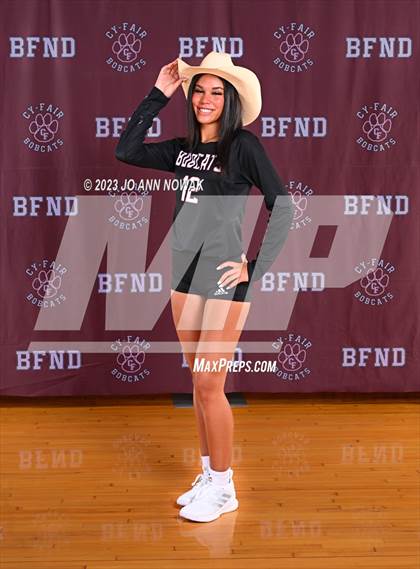 Thumbnail 2 in Cy-Fair Team Portraits photogallery.