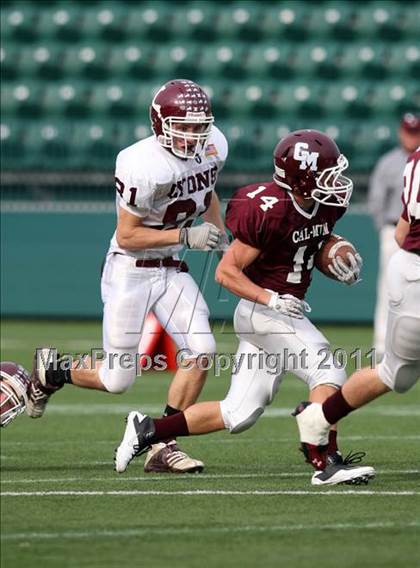 Thumbnail 3 in Lyons vs. Caledonia-Mumford (Section 5 Class DD Semifinal) photogallery.