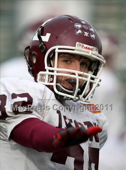 Thumbnail 1 in Lyons vs. Caledonia-Mumford (Section 5 Class DD Semifinal) photogallery.