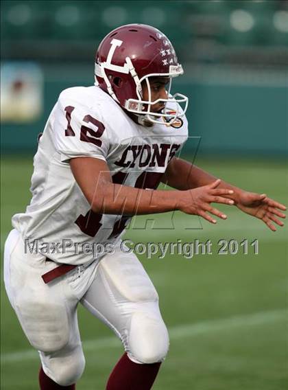 Thumbnail 1 in Lyons vs. Caledonia-Mumford (Section 5 Class DD Semifinal) photogallery.