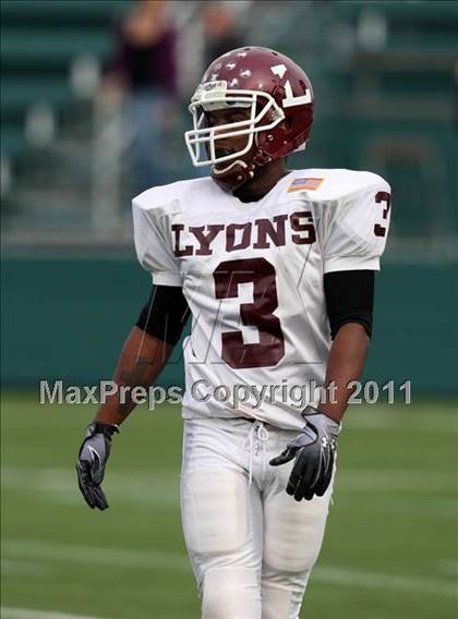 Thumbnail 1 in Lyons vs. Caledonia-Mumford (Section 5 Class DD Semifinal) photogallery.