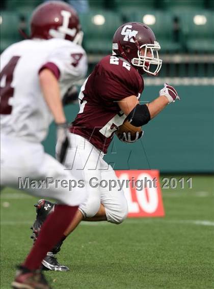Thumbnail 2 in Lyons vs. Caledonia-Mumford (Section 5 Class DD Semifinal) photogallery.
