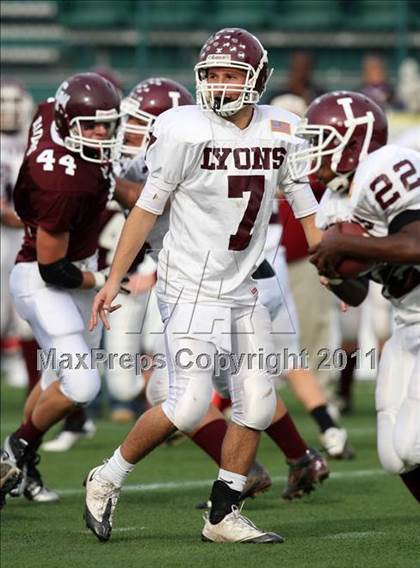 Thumbnail 1 in Lyons vs. Caledonia-Mumford (Section 5 Class DD Semifinal) photogallery.