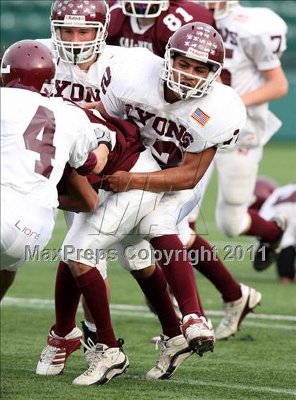 Thumbnail 3 in Lyons vs. Caledonia-Mumford (Section 5 Class DD Semifinal) photogallery.
