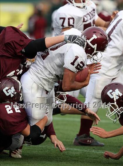 Thumbnail 1 in Lyons vs. Caledonia-Mumford (Section 5 Class DD Semifinal) photogallery.