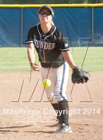 Thumbnail 2 in Woodcreek @ Rocklin photogallery.