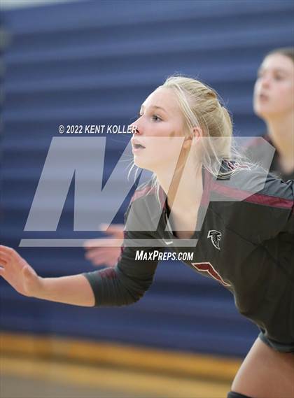Thumbnail 3 in Utica Ford vs. Fraser (Marysville Tournament) photogallery.