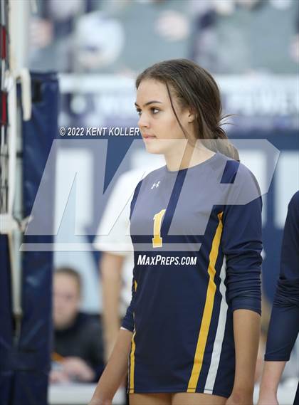 Thumbnail 2 in Utica Ford vs. Fraser (Marysville Tournament) photogallery.