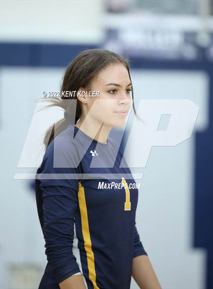 Thumbnail 1 in Utica Ford vs. Fraser (Marysville Tournament) photogallery.