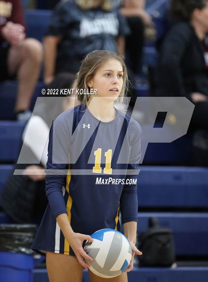 Thumbnail 1 in Utica Ford vs. Fraser (Marysville Tournament) photogallery.