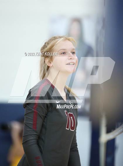 Thumbnail 2 in Utica Ford vs. Fraser (Marysville Tournament) photogallery.