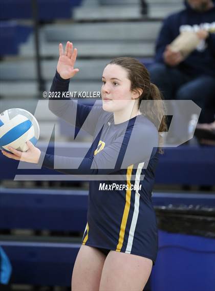Thumbnail 3 in Utica Ford vs. Fraser (Marysville Tournament) photogallery.