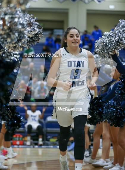 Thumbnail 2 in Otay Ranch vs. Lincoln (CIF SDS D2 Championship) photogallery.