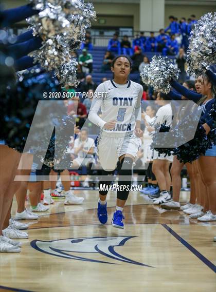 Thumbnail 1 in Otay Ranch vs. Lincoln (CIF SDS D2 Championship) photogallery.