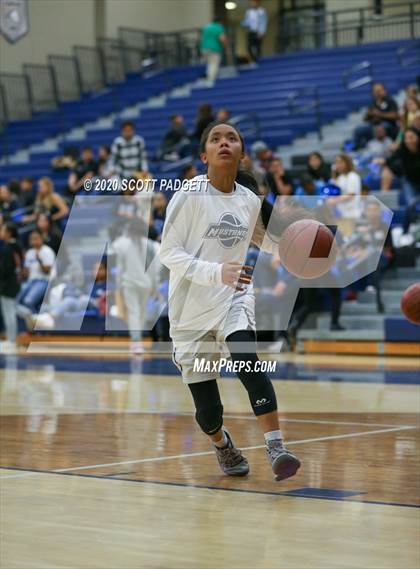 Thumbnail 2 in Otay Ranch vs. Lincoln (CIF SDS D2 Championship) photogallery.