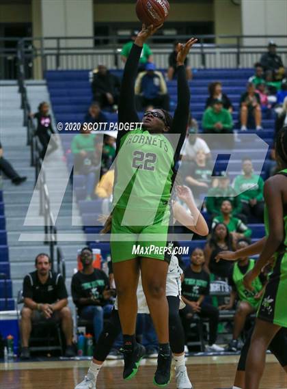 Thumbnail 1 in Otay Ranch vs. Lincoln (CIF SDS D2 Championship) photogallery.
