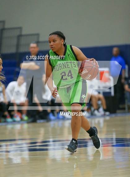 Thumbnail 3 in Otay Ranch vs. Lincoln (CIF SDS D2 Championship) photogallery.