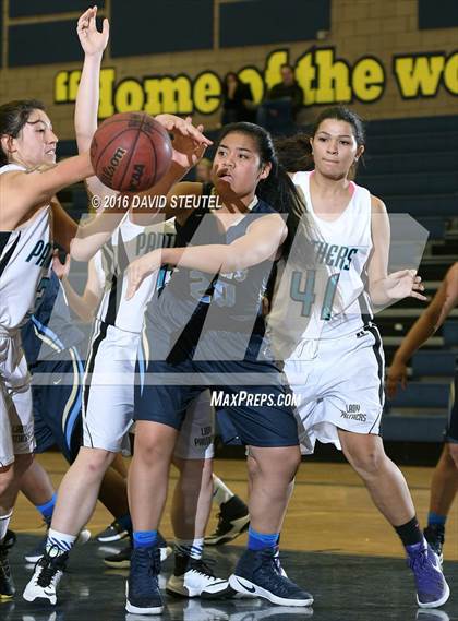 Thumbnail 1 in Burbank vs. North Valleys (Rob Jones Classic) photogallery.