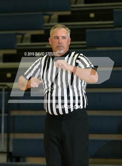 Thumbnail 2 in Burbank vs. North Valleys (Rob Jones Classic) photogallery.