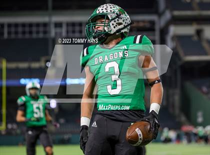 Thumbnail 2 in Southlake Carroll vs. Byron Nelson (UIL 6A D 2 Region Final) photogallery.