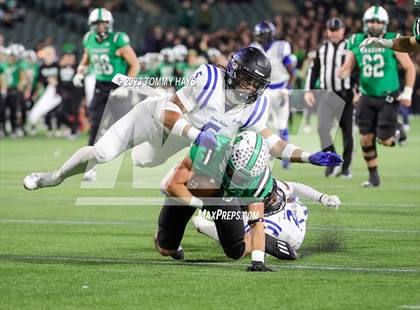 Thumbnail 1 in Southlake Carroll vs. Byron Nelson (UIL 6A D 2 Region Final) photogallery.