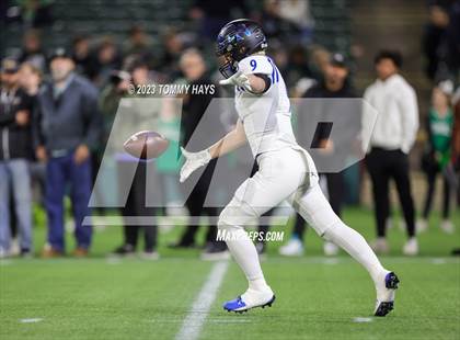 Thumbnail 3 in Southlake Carroll vs. Byron Nelson (UIL 6A D 2 Region Final) photogallery.