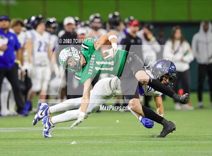 Thumbnail 3 in Southlake Carroll vs. Byron Nelson (UIL 6A D 2 Region Final) photogallery.