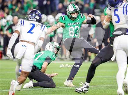 Thumbnail 2 in Southlake Carroll vs. Byron Nelson (UIL 6A D 2 Region Final) photogallery.
