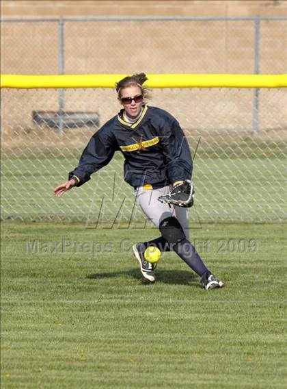 Thumbnail 2 in Shafter @ Tehachapi photogallery.