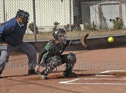 Thumbnail 1 in Shafter @ Tehachapi photogallery.