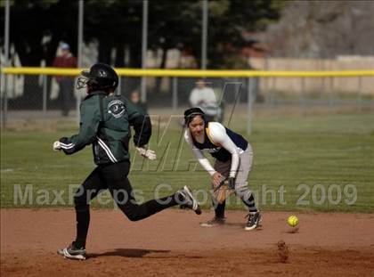 Thumbnail 2 in Shafter @ Tehachapi photogallery.