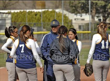 Thumbnail 1 in Shafter @ Tehachapi photogallery.