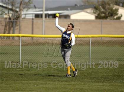 Thumbnail 3 in Shafter @ Tehachapi photogallery.