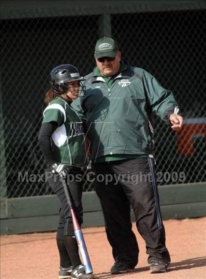 Thumbnail 3 in Shafter @ Tehachapi photogallery.