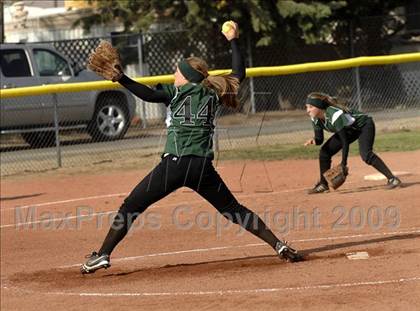 Thumbnail 2 in Shafter @ Tehachapi photogallery.