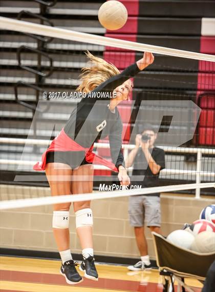 Thumbnail 1 in North Mesquite @ Rockwall Heath photogallery.
