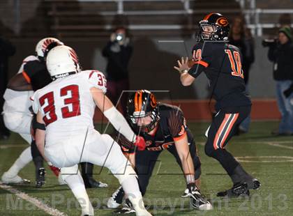 Thumbnail 2 in Gilmer vs. Argyle (UIL 3A Regional Playoff) photogallery.