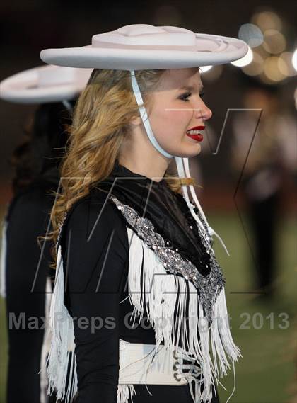 Thumbnail 3 in Gilmer vs. Argyle (UIL 3A Regional Playoff) photogallery.