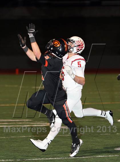 Thumbnail 1 in Gilmer vs. Argyle (UIL 3A Regional Playoff) photogallery.