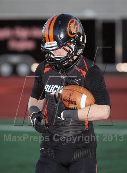 Thumbnail 2 in Gilmer vs. Argyle (UIL 3A Regional Playoff) photogallery.