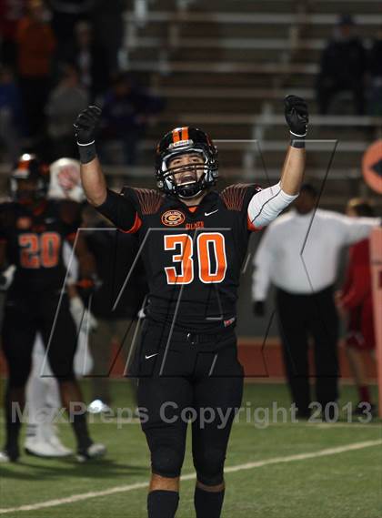 Thumbnail 3 in Gilmer vs. Argyle (UIL 3A Regional Playoff) photogallery.