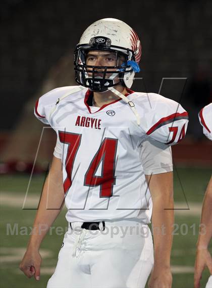 Thumbnail 3 in Gilmer vs. Argyle (UIL 3A Regional Playoff) photogallery.