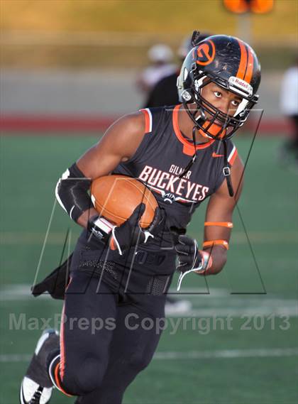 Thumbnail 1 in Gilmer vs. Argyle (UIL 3A Regional Playoff) photogallery.
