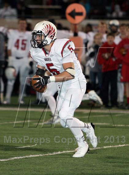 Thumbnail 1 in Gilmer vs. Argyle (UIL 3A Regional Playoff) photogallery.
