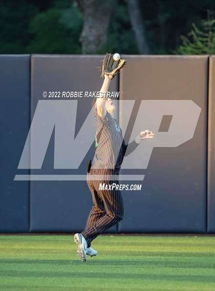 Thumbnail 3 in Coppell @ Southlake Carroll (UIL 6A Region I Regional Semifinal) photogallery.