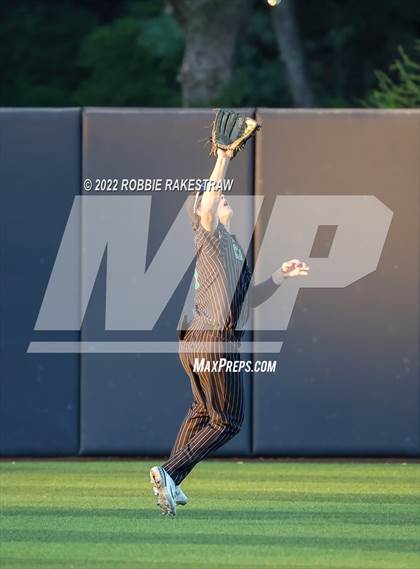 Thumbnail 2 in Coppell @ Southlake Carroll (UIL 6A Region I Regional Semifinal) photogallery.