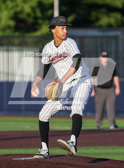 Thumbnail 2 in Coppell @ Southlake Carroll (UIL 6A Region I Regional Semifinal) photogallery.