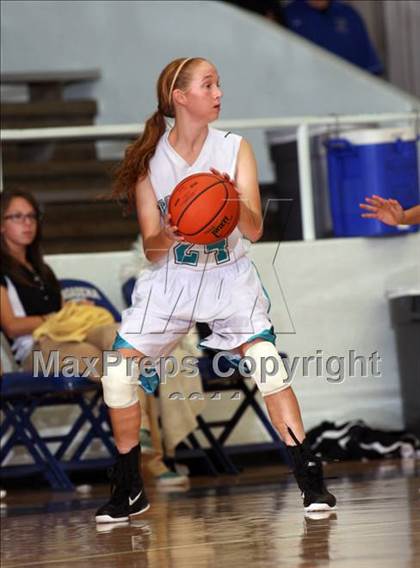 Thumbnail 3 in Deer Park vs. Pasadena Memorial (McDonald's Texas Invitational) photogallery.