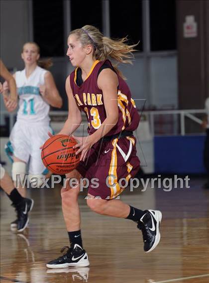 Thumbnail 2 in Deer Park vs. Pasadena Memorial (McDonald's Texas Invitational) photogallery.